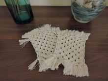 Load image into Gallery viewer, Macrame Coasters Set - Square