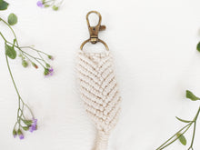Load image into Gallery viewer, Braided Keychain