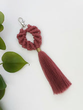 Load image into Gallery viewer, Macrame Shell Bag Charm